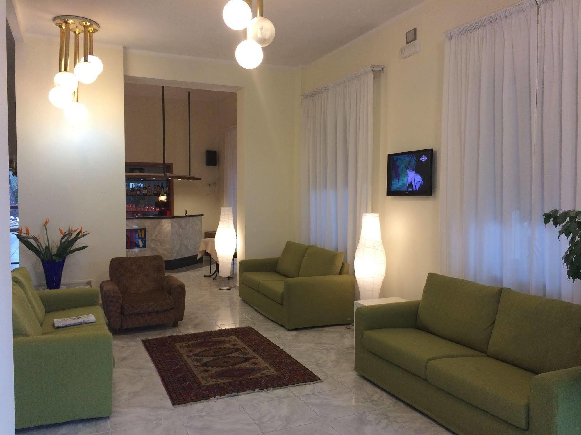 Hotel Mirage Marina di Pietrasanta Exteriör bild