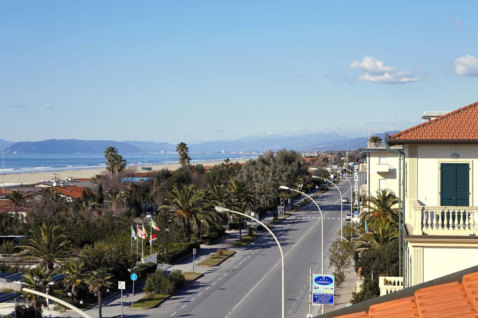 Hotel Mirage Marina di Pietrasanta Exteriör bild